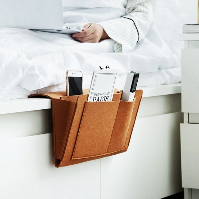 BedSide Buddy™ Irrotettava varasto vuoteen viereen