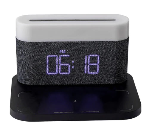 Wireless™ Langaton laturi, LED-yövalo ja digitaalinen herätyskello yhdessä